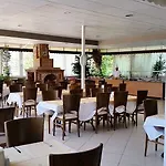 Acropol Hotel