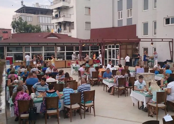 阿科波罗海滩酒店 3* 安塔利亚