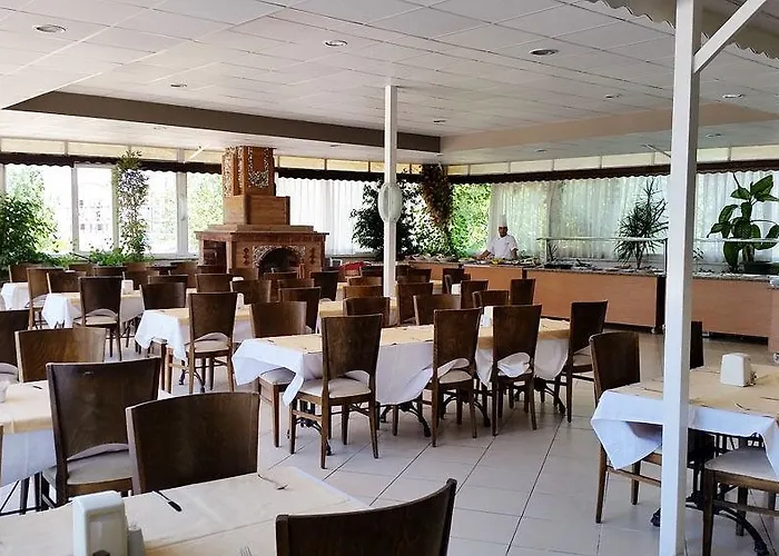 阿科波罗海滩酒店 酒店