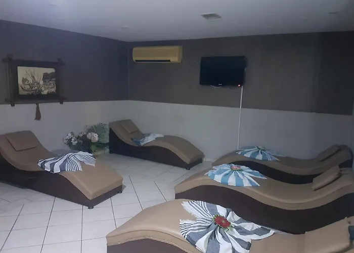 阿科波罗海滩酒店