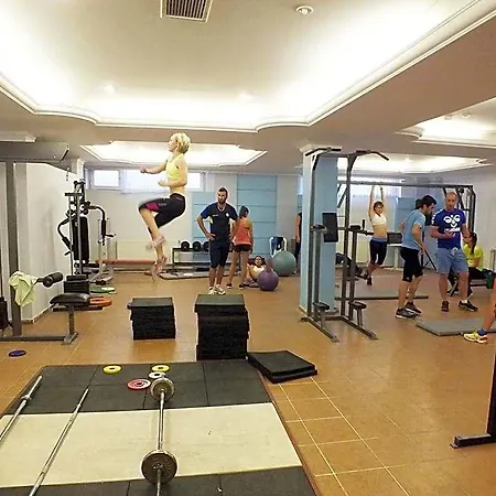 Hotel Acropol 3*