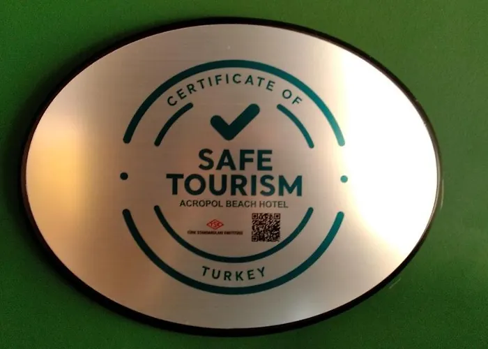 أكروبول بيتش فندق 3*