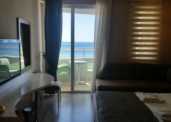 أكروبول بيتش 3* أنطاليا