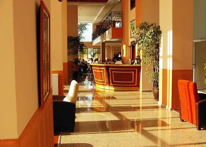 أكروبول بيتش 3*