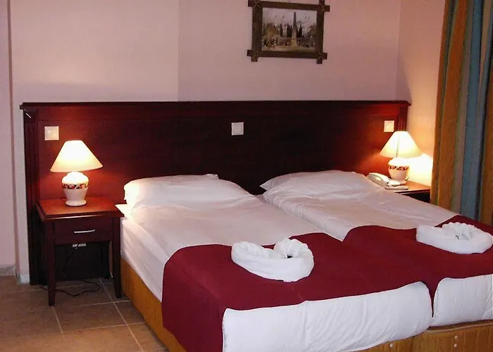 Acropol אנטליה