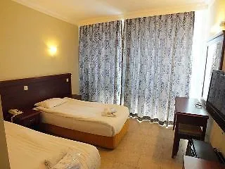 Hotel Acropol 3*