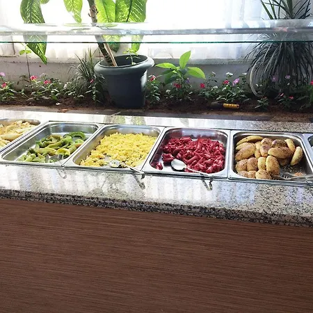 Acropol Hotel 3*